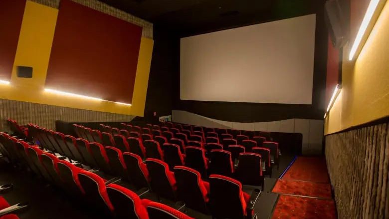 Cine colombiano recibe $600 millones tras terremoto de agosto